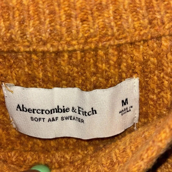 Abercrombie Soft A & F Mustard Cable Knit chunky Sweater Sz M - Picture 12 of 14